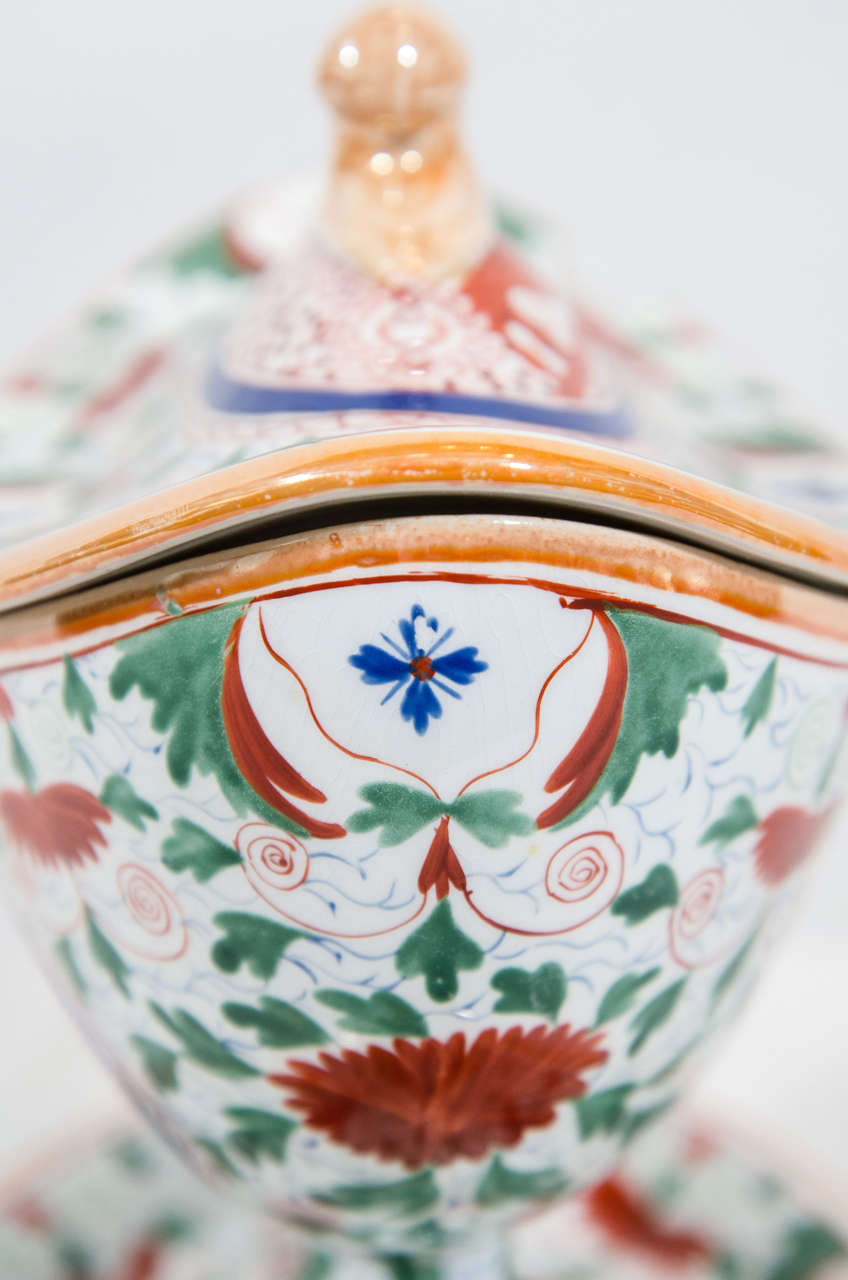 A Pair of Early 19th Century  Minton Small Tureens 4