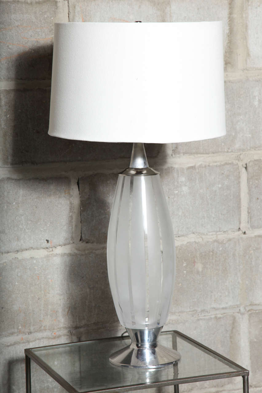 Mid-20th Century Pair of Etched Glass Table Lamps