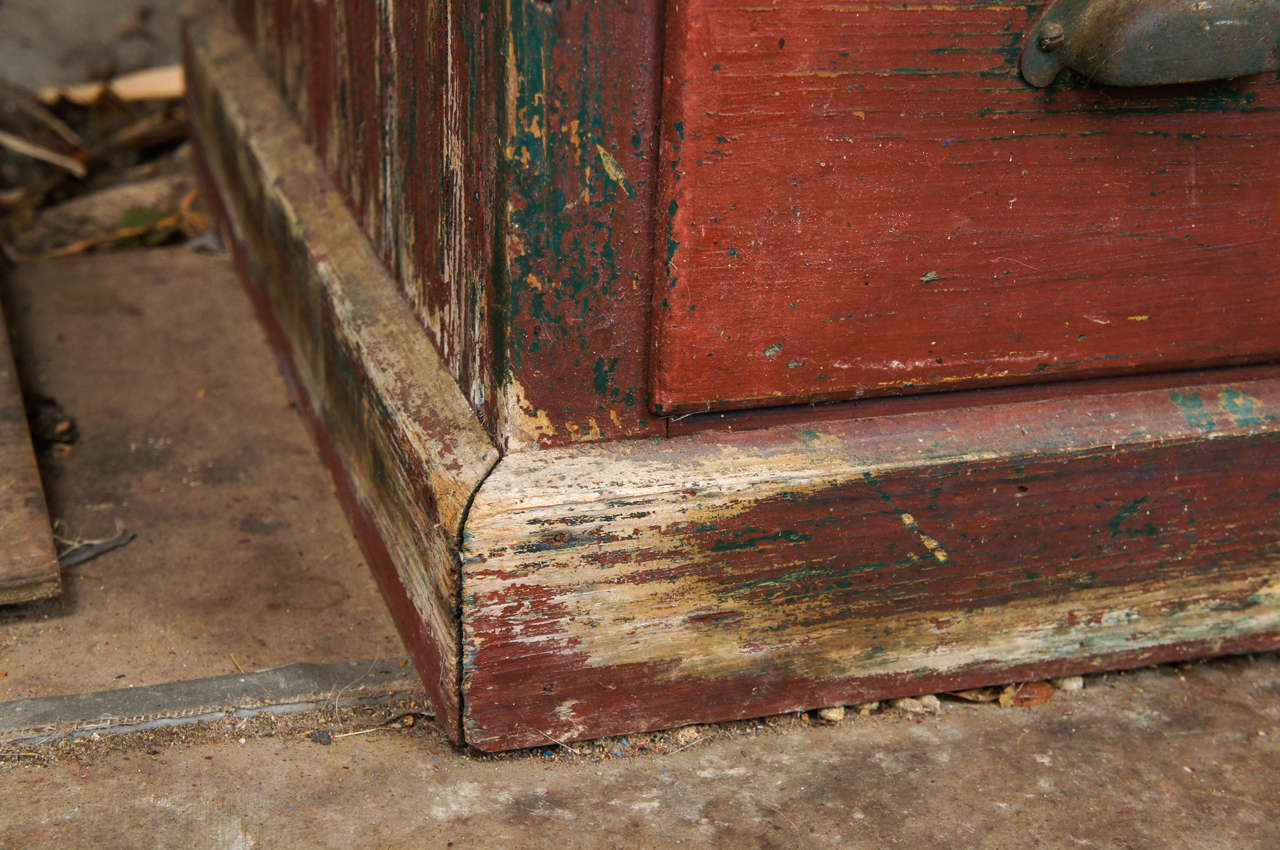 Hardwood Rustic Chest of Drawers