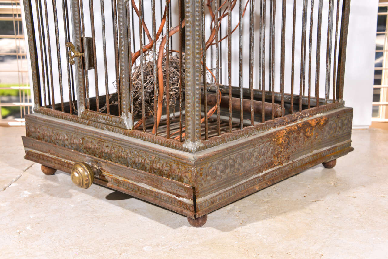 19th Century French Iron and Enamel Bird Cage For Sale 2