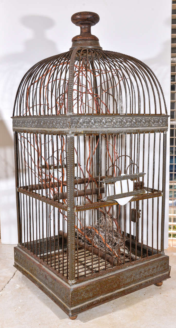 19th Century French Iron and Enamel Bird Cage For Sale 5