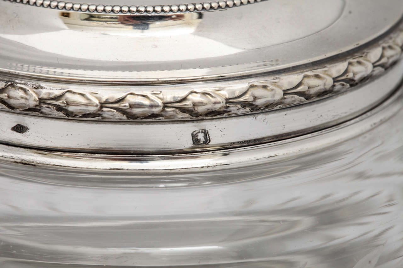 Puiforcat Art Deco Sterling Silver and Crystal Powder Jar In Excellent Condition In New York, NY