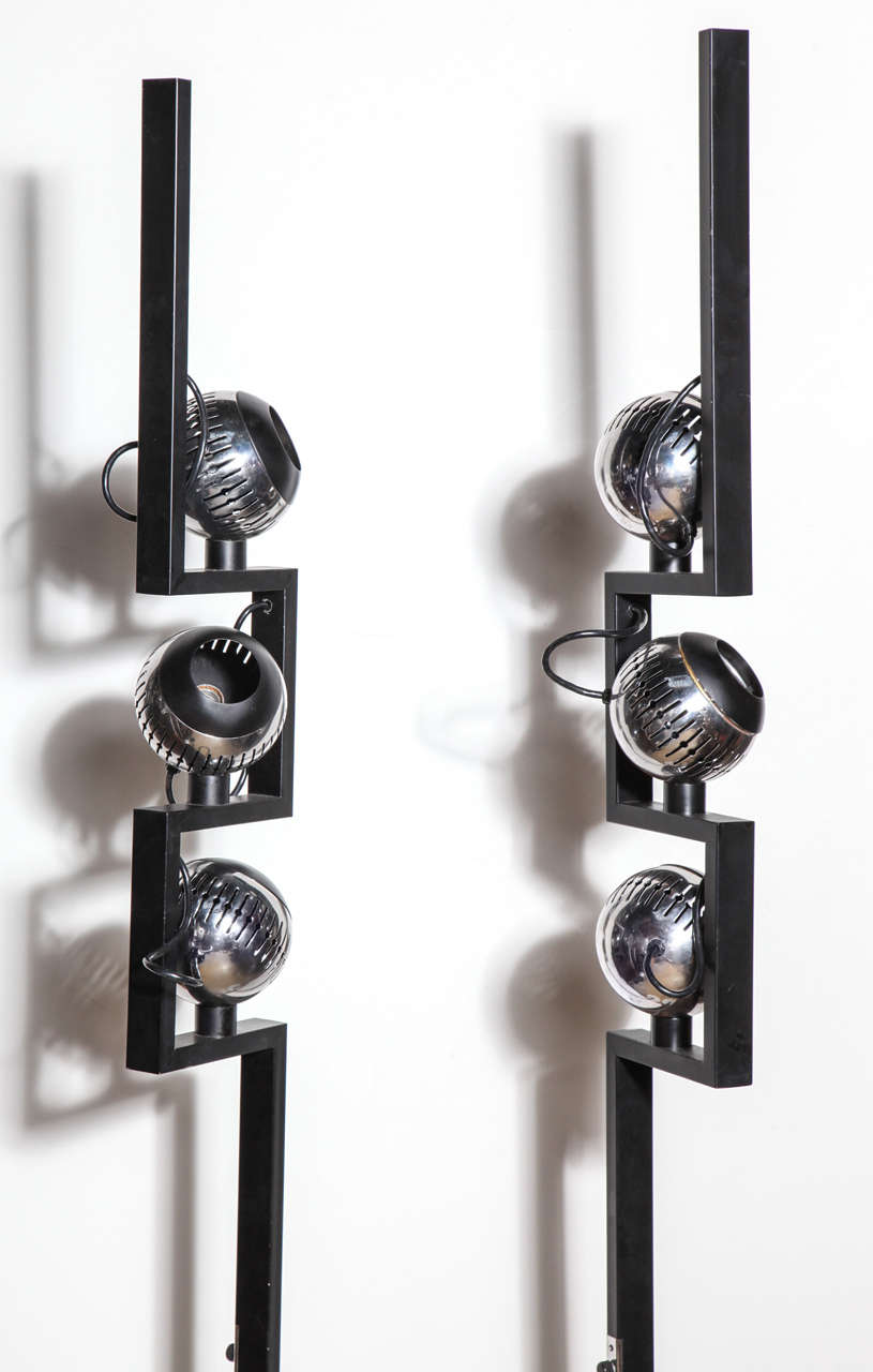 Mid-Century Modern Single Angelo Lelli for Arredoluce Floor Lamp with Adjustable Chrome Shade For Sale