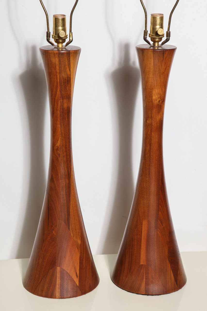 Modern 1970's pair of tall Phillip Lloyd Powell Solid Turned Walnut Table Lamps