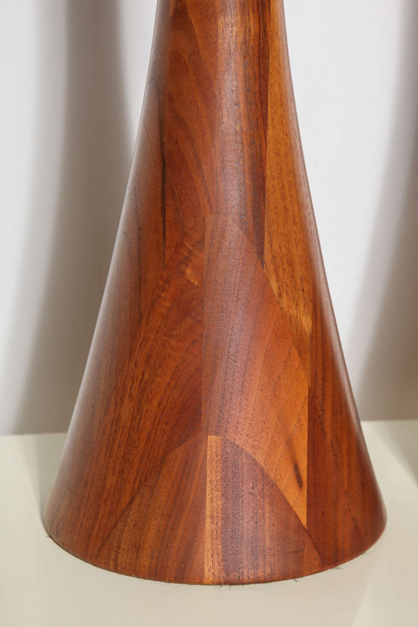 1970's pair of tall Phillip Lloyd Powell Solid Turned Walnut Table Lamps In Good Condition In Bainbridge, NY