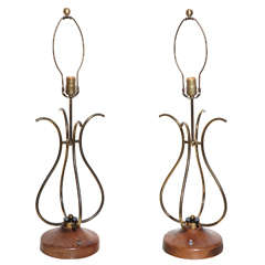 Pair of 1950s Lyrical French Style Brass, Walnut and Lucite Lamps 10