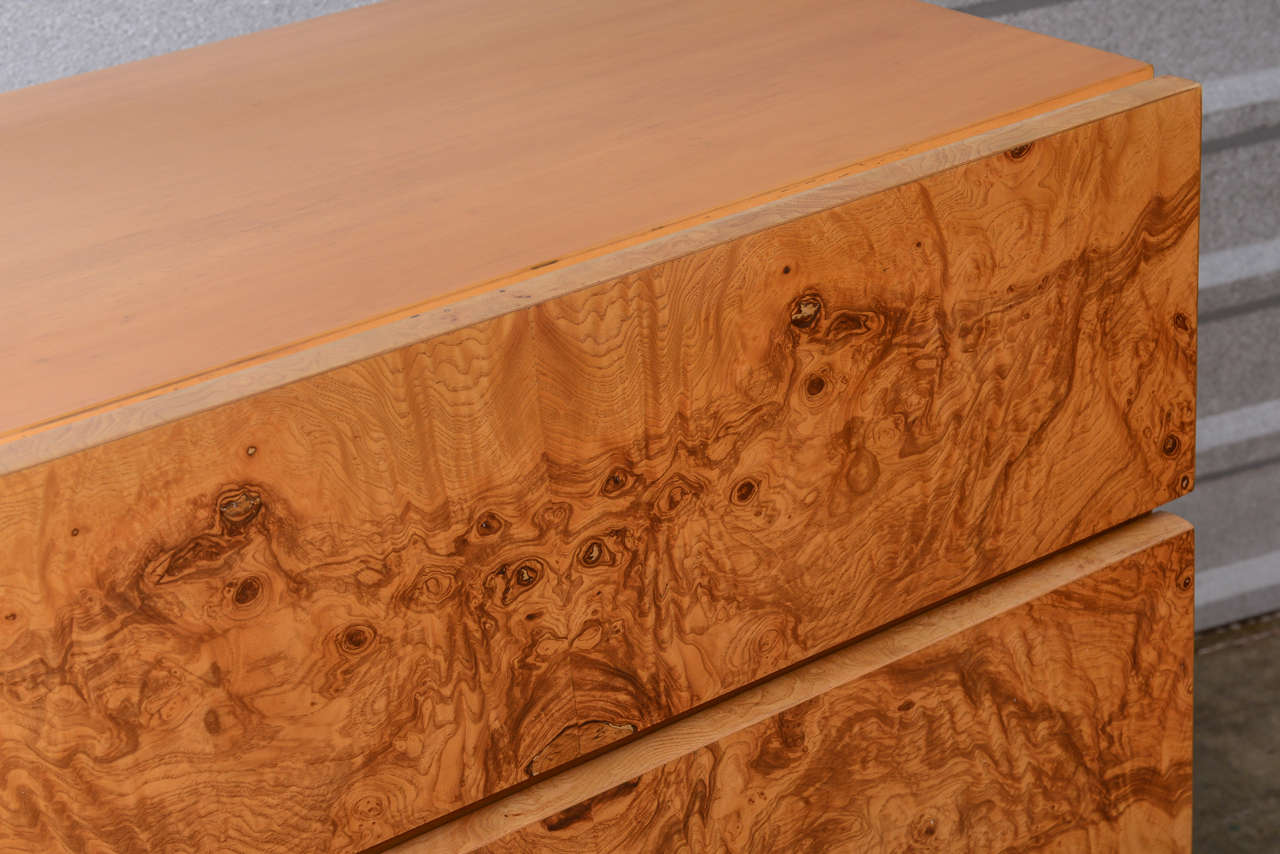Commode en ronce de bois de Milo Baughman pour Lane:: États-Unis:: 1970 1