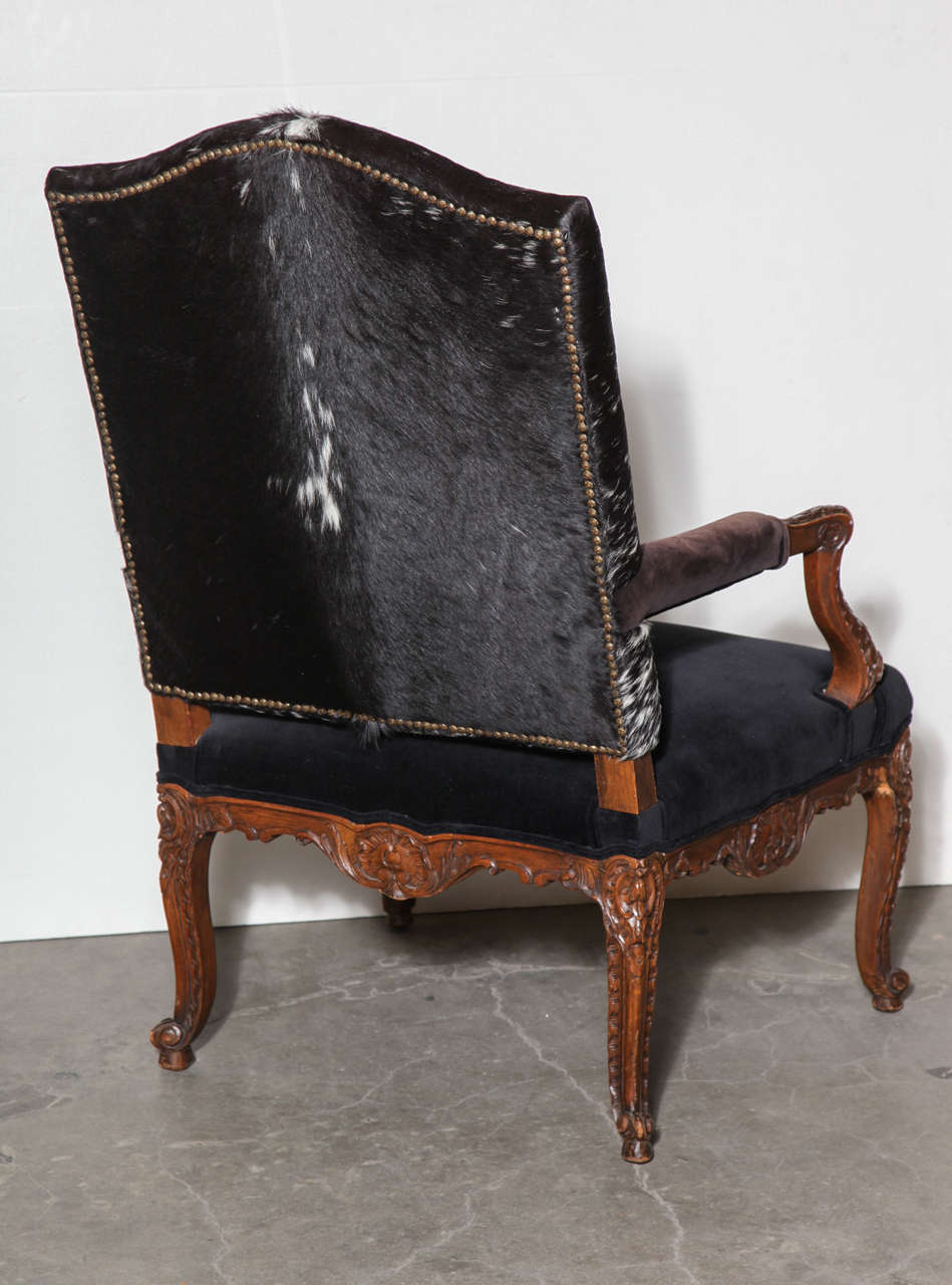 19th Century English Chair with Hide Back and Black Velvet Seat 5