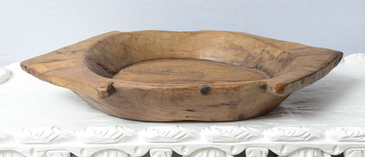 Primitive Large Artist Carved Wood Bowl For Sale