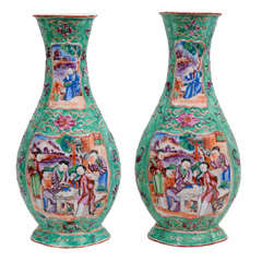 A Pair of 18th Century Chinese Porcelain Vases