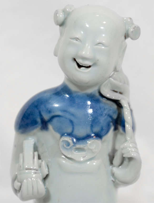 A Pair of 18th Century Chinese Porcelain Laughing Boys 1