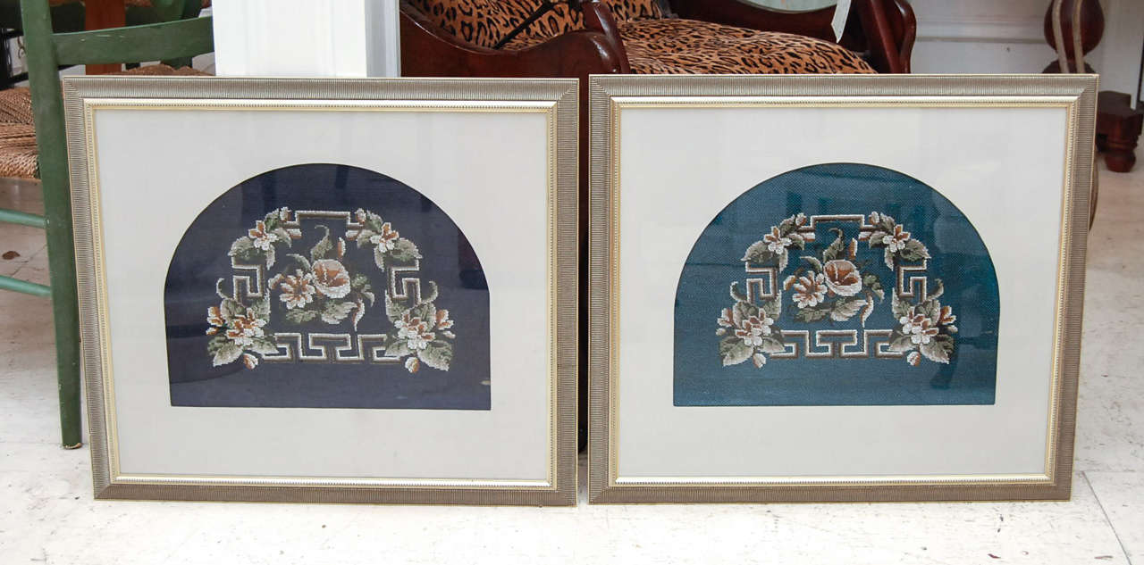 Framed Victorian beadwork in gilded frames. One with cobalt
blue beadwork ground and the other with deep turquoise
beadwork ground. Flowers and geometric decoration. Beautifully
rendered. Could have been for tea cozies.