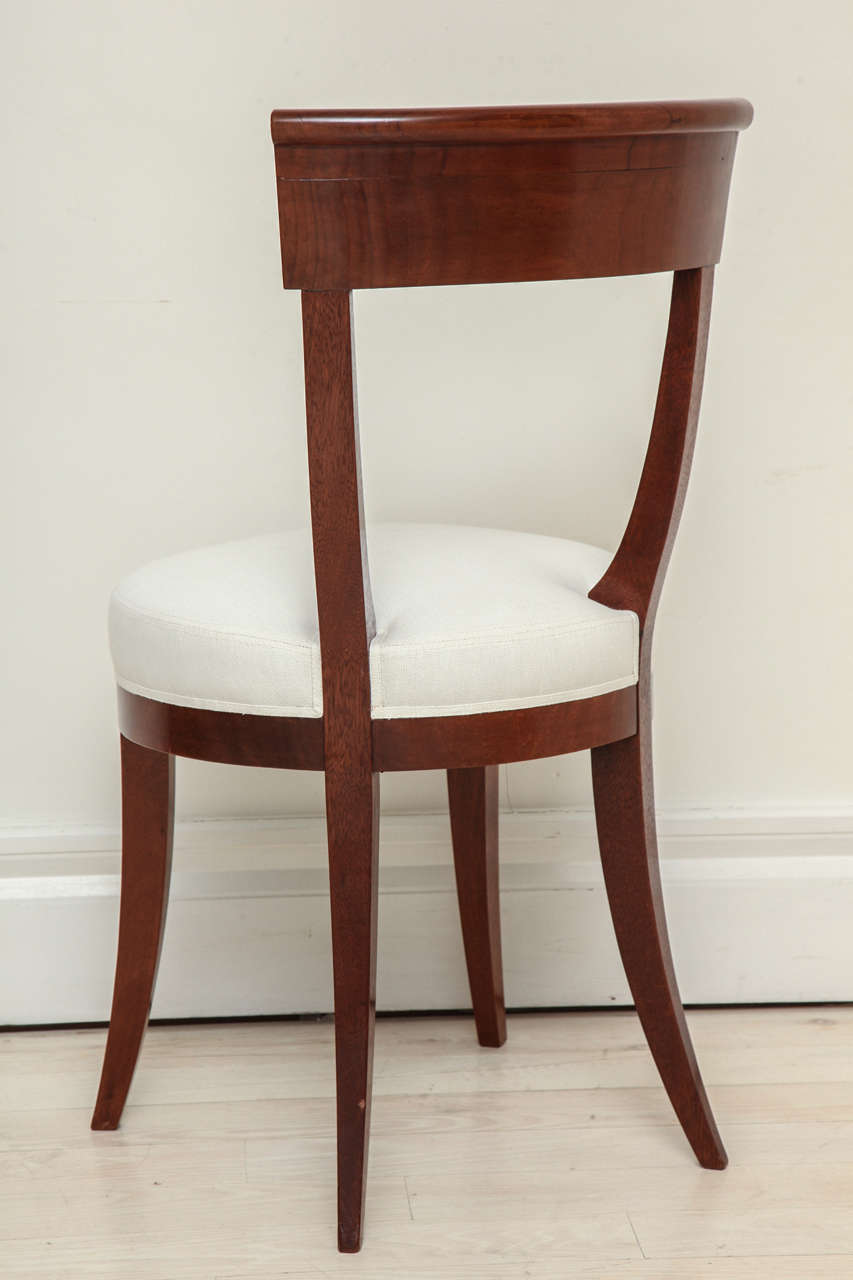 Walnut Chair with Curved Back and Round Upholstered Seat For Sale 1