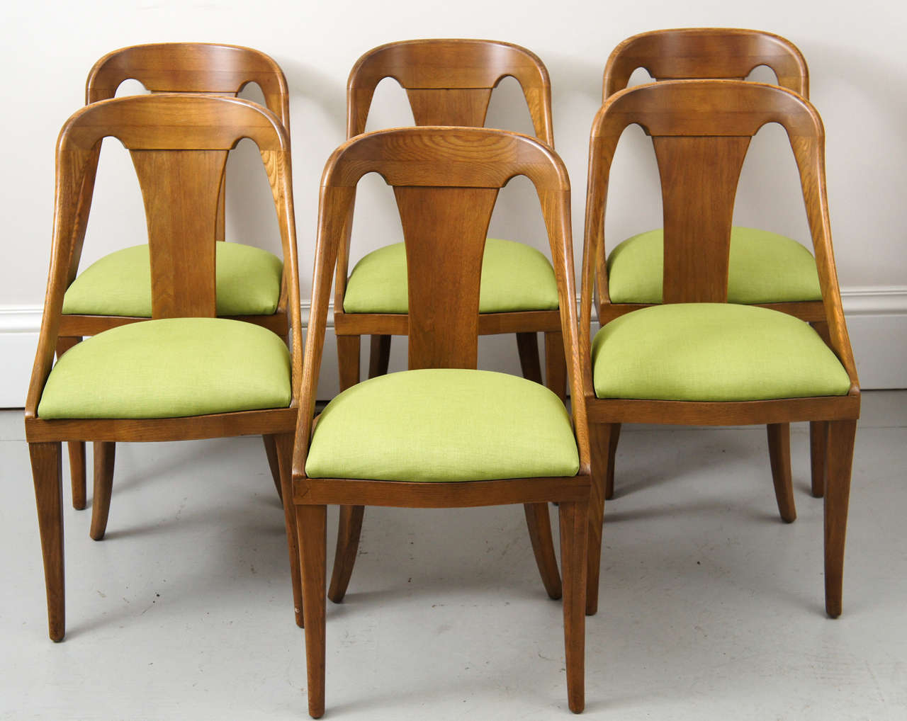 A very stylish set of six dining chairs by Jack Van der Molen for Jamestown Furniture. A classic design with a modern look. The chairs have been recently
polished.