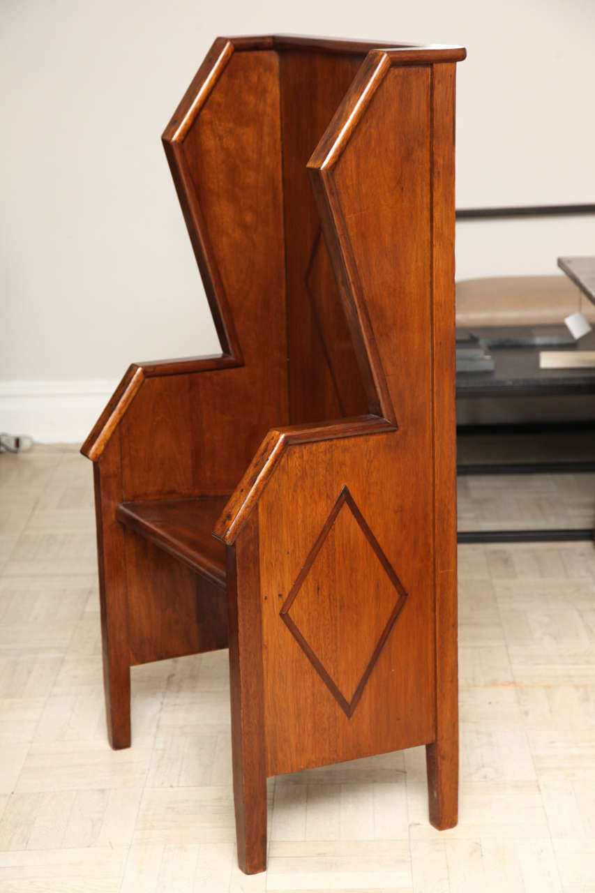20th Century Settle Bench, Geometric Wings In Good Condition For Sale In New York, NY