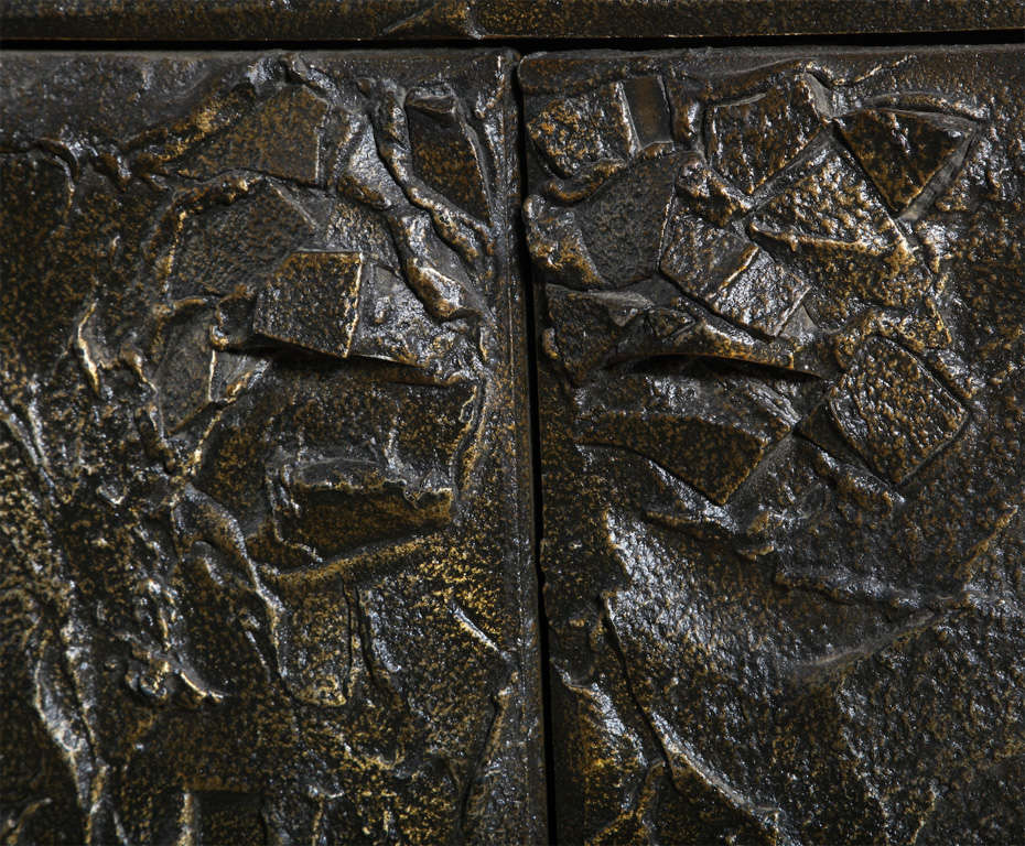 Signed Paul Evans Sculpted Bronze Relief Brutalist Floating Credenza, circa 1971 1