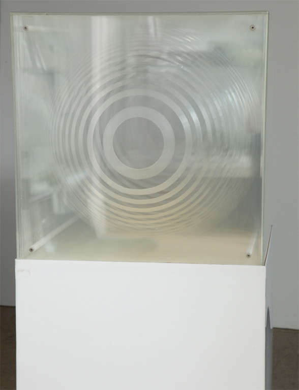 Moderne Monumentale sculpture de lampadaire en lucite « Sphere in Cube » de Neal Small Op Art, années 1960 en vente