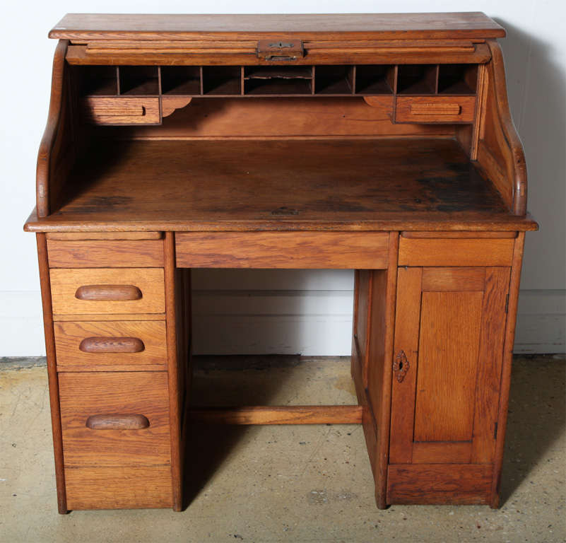 Victor Safe and Lock Oak Roll Top Desk For Sale at 1stDibs how to
