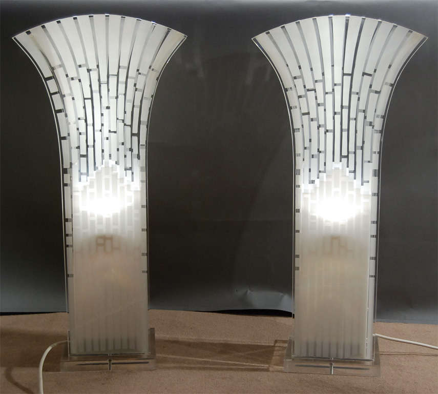 Monumental Pair Of French Lucite Art Deco Lamps 29