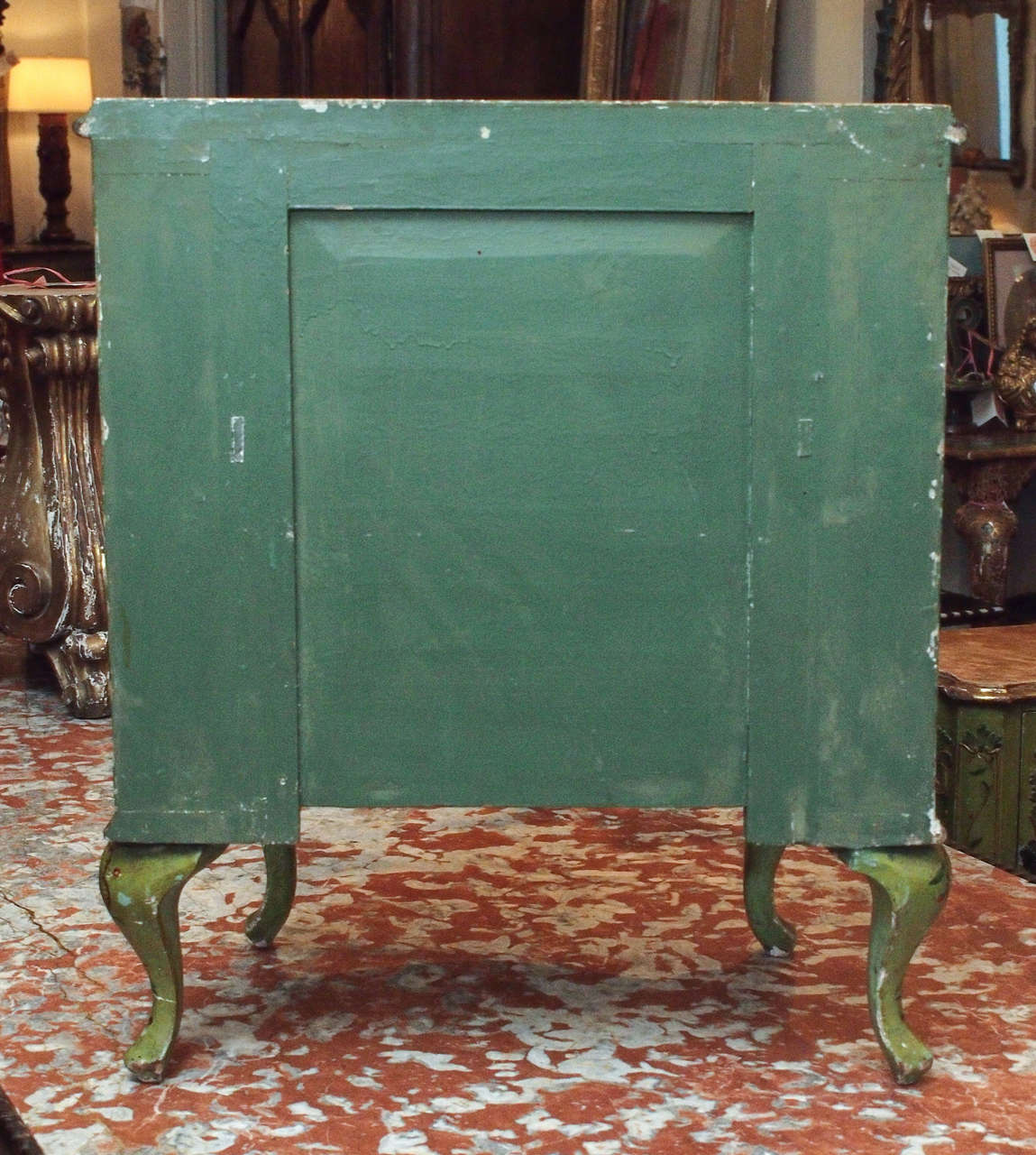 Pair of Italian Painted Bedside Cabinets For Sale 3