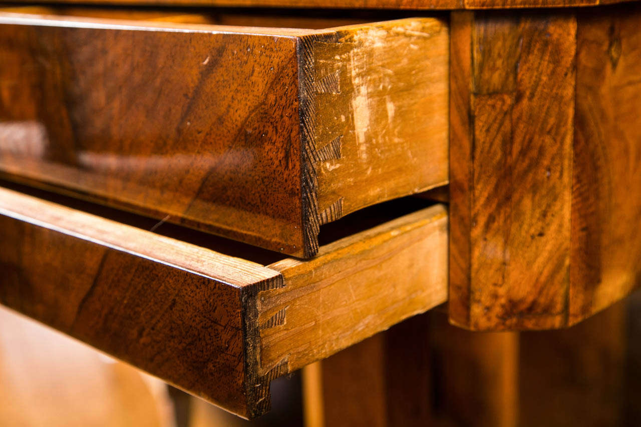 Fine Early Biedermeier Work Table In Excellent Condition In Westport, CT