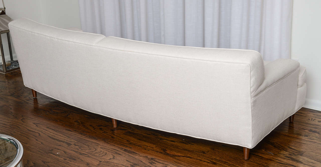 American Edward Wormley for Dunbar Furniture Curved Sofa in White Fabric