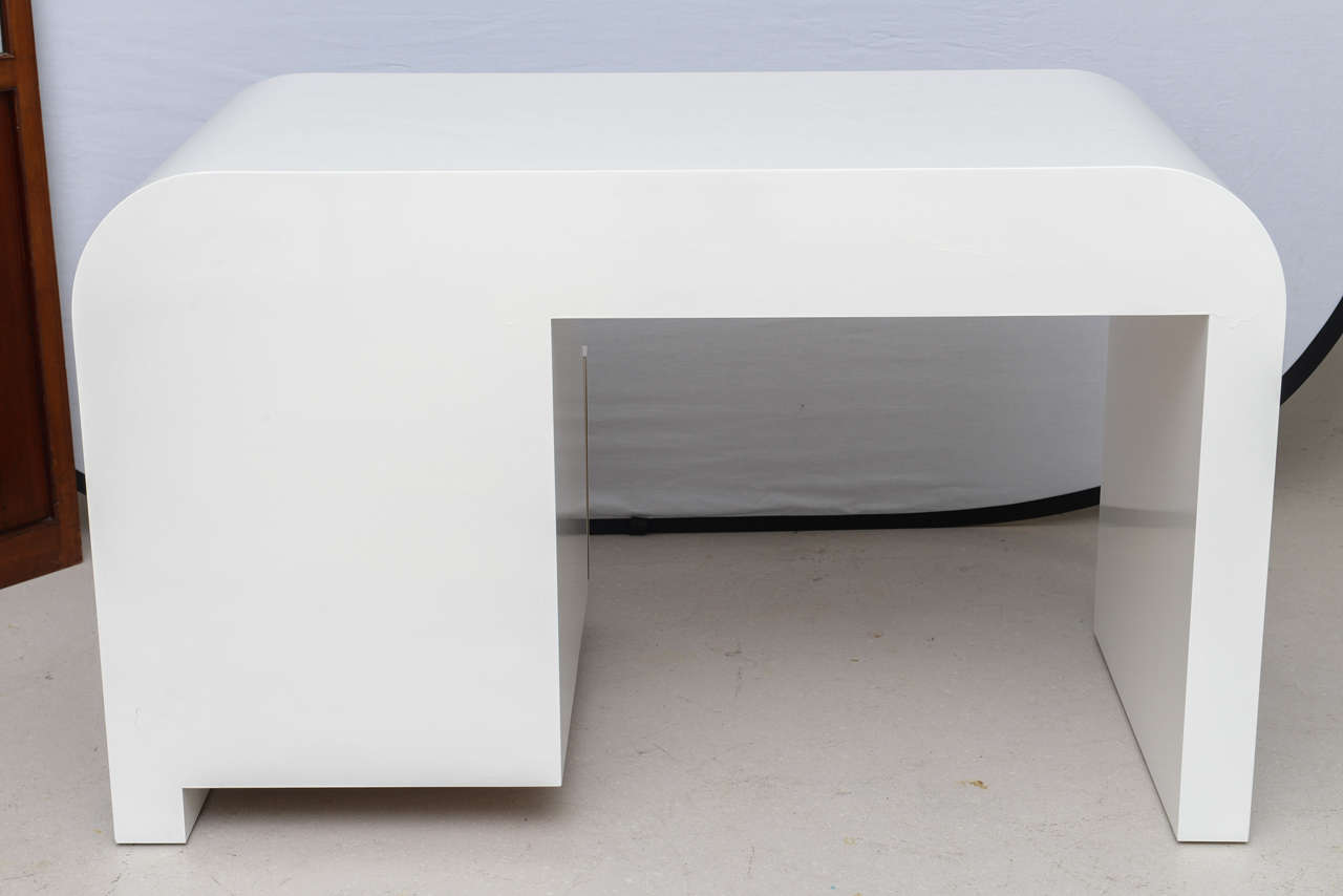 Mid-Century Modern White Lacquer Desk 2