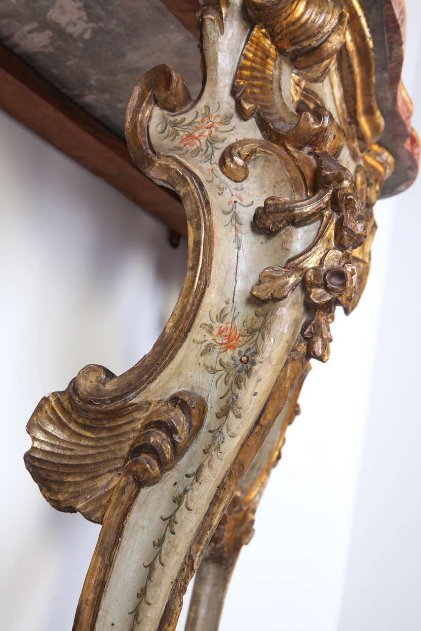 18th Century Roman giltwood and painted pair of console tables For Sale 2