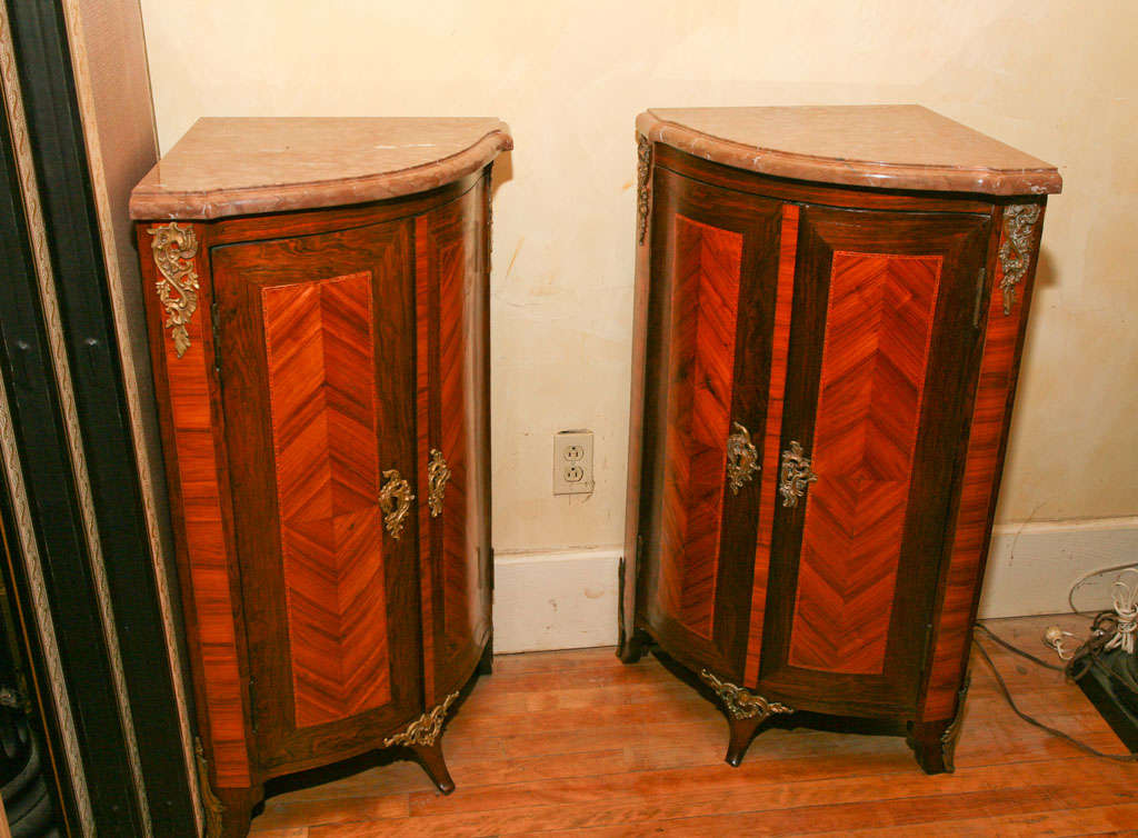 French Pair Early 20th C. Louis XV  Style Marble Top Corner Cabinets For Sale