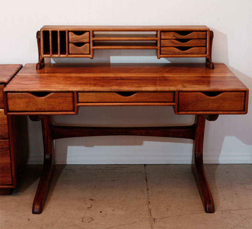 Dale Holub Two-tiered Studio Dovetail Desk 3