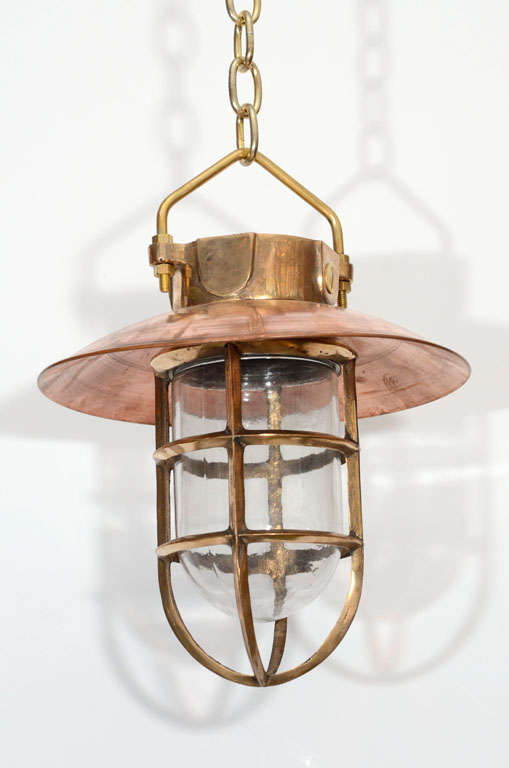 Pair of Dutch Copper and Brass Nautical Pendant Lights In Good Condition For Sale In New York, NY