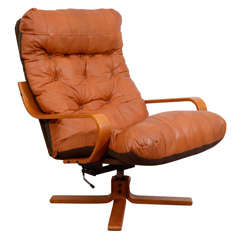 Mid-Century Leather Lounge Chair with Swivel Base