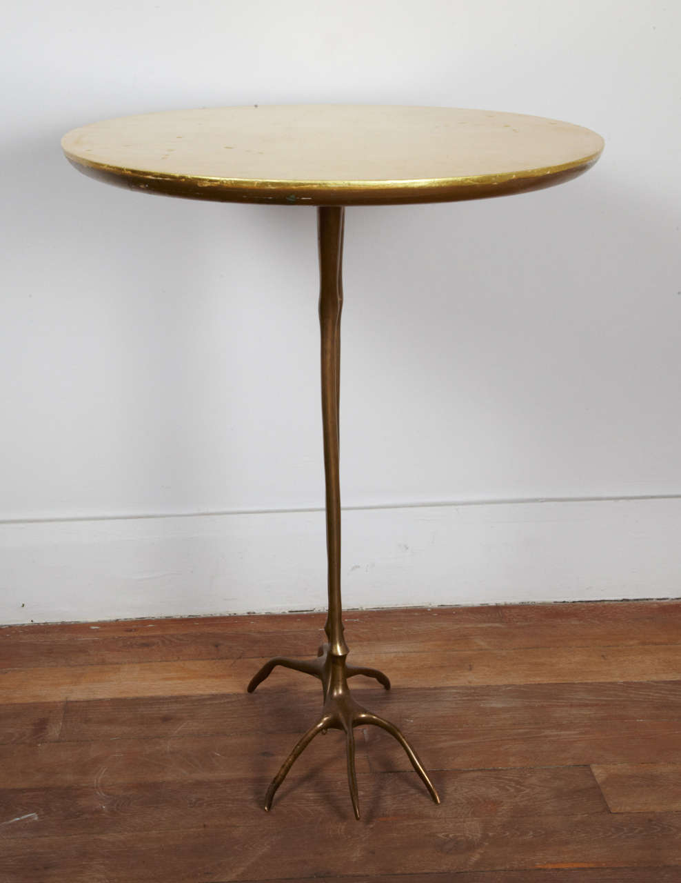 Traccia Exquisite Pedestal Table By Meret Oppenheim 2