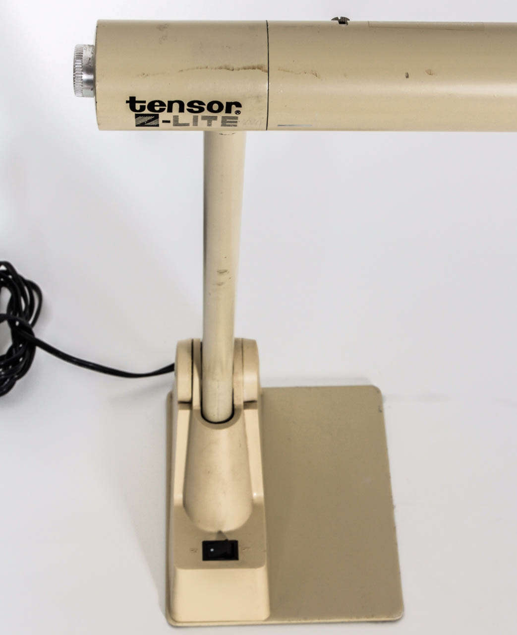 Américain Lampe à pampilles d'architecte par Tensor en vente