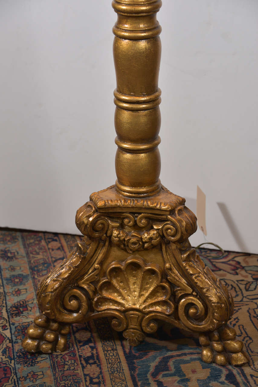 19th c Italian carved and gilt floor lamp In Excellent Condition In Dallas, TX