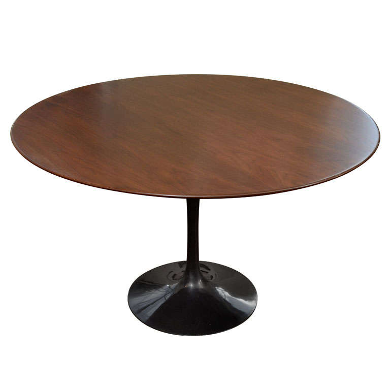 Eero Saarinen Tulip Dining Table with Walnut Top, Mfg. Knoll