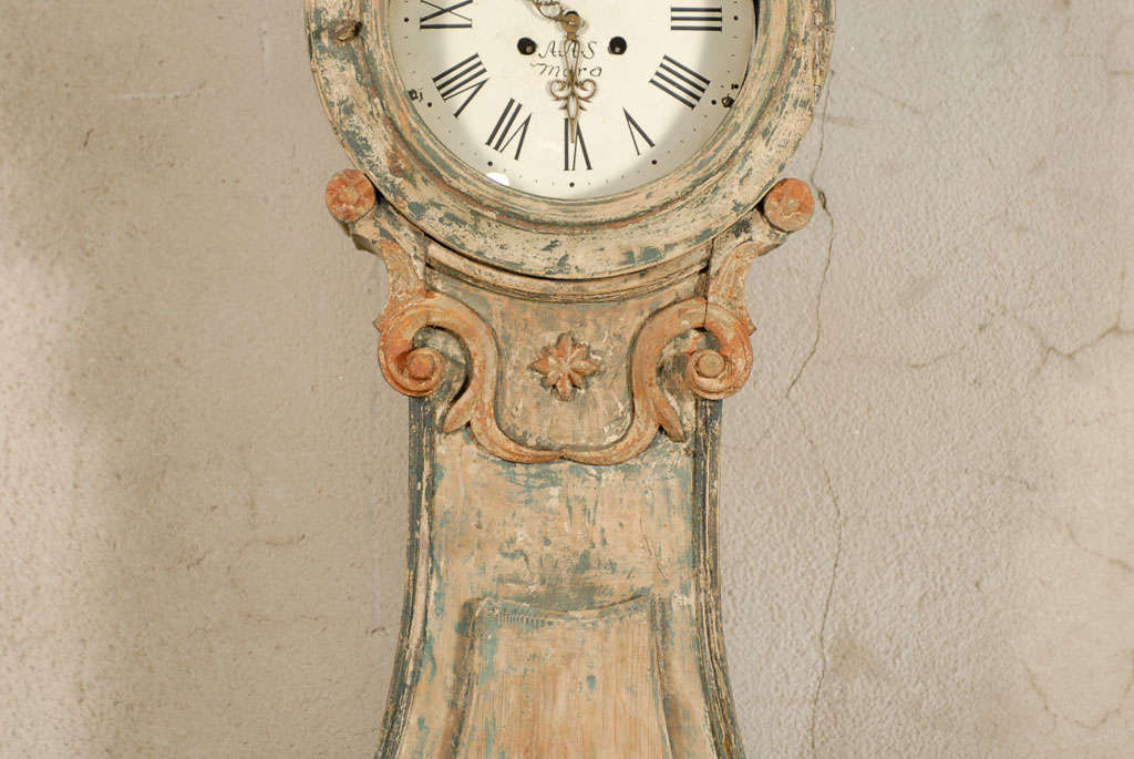 Elegant 19th Century Fryksdahl Swedish Clock In Good Condition In Atlanta, GA