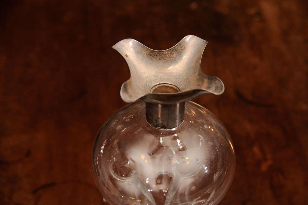 Clear Glass Decanter In Good Condition In New York, NY