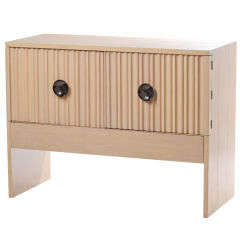 Vintage 1950s Modern Oak Sideboard / Cabinet