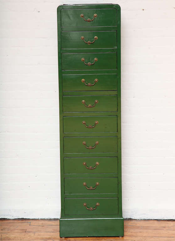 Lacqured Narrow Lingerie/Sweater  Chest