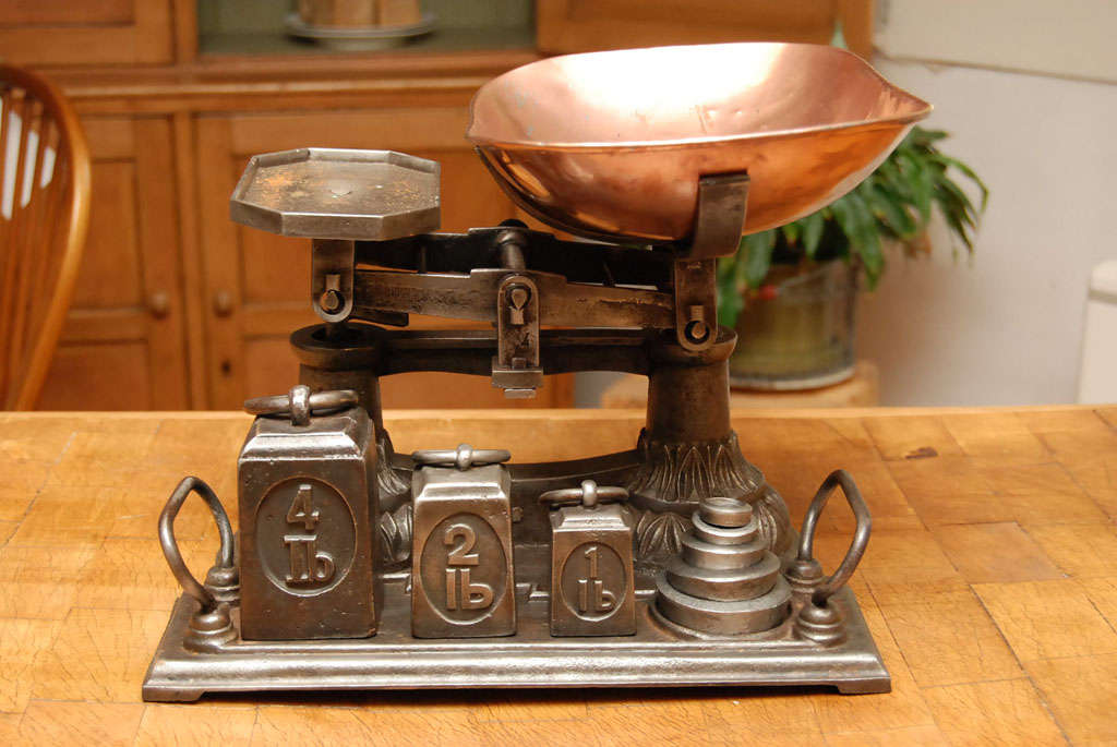 English Grocery Scale with Complete Set of Weights
