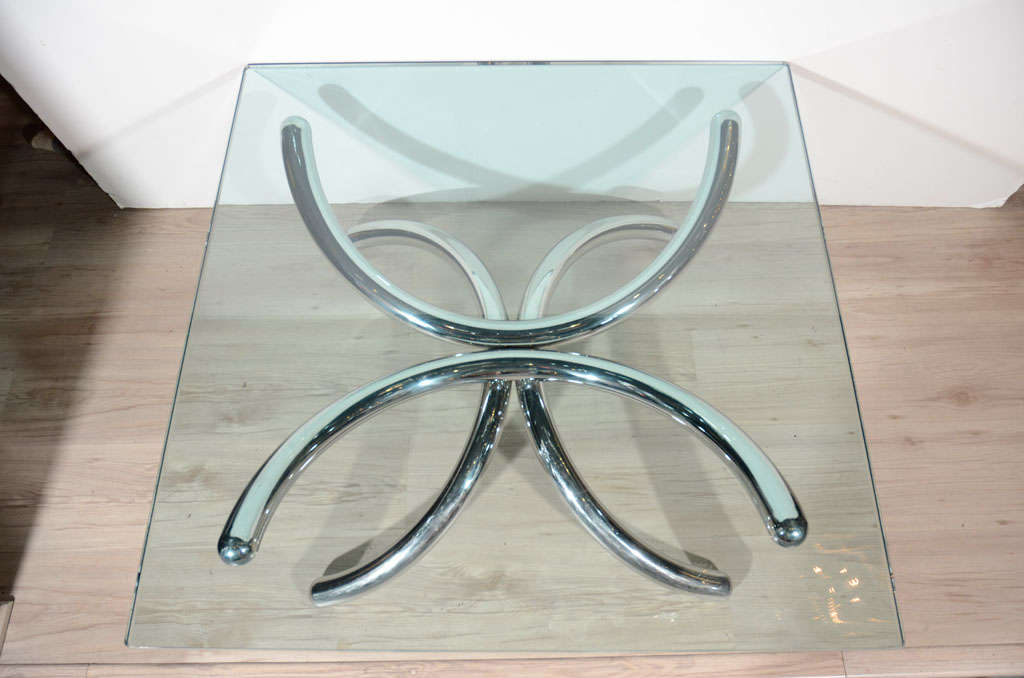 Polished Italian Mid-Century Modern Coffee Table with Sculptural Base Design