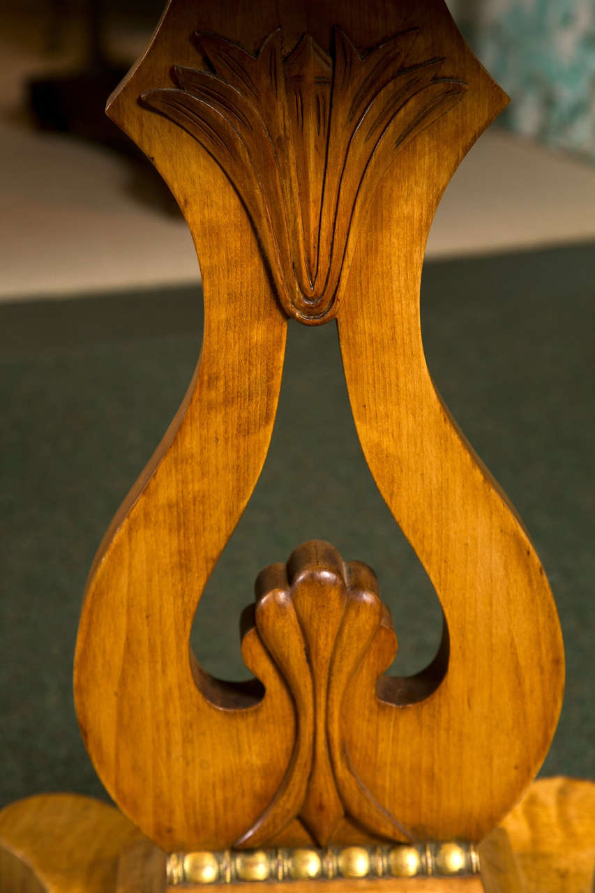 Lyre Form Side Table For Sale 1
