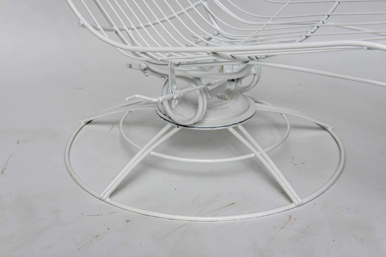Steel Pair of 60's Wire Reclining Chaises