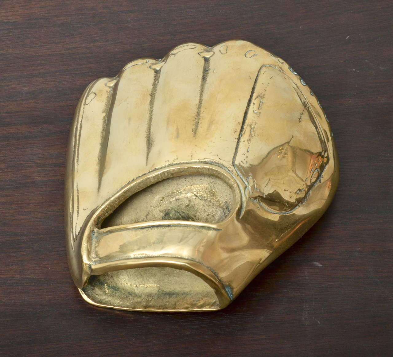 Brass Baseball Novelty Catcher's Mitt In Excellent Condition In Bridgehampton, NY