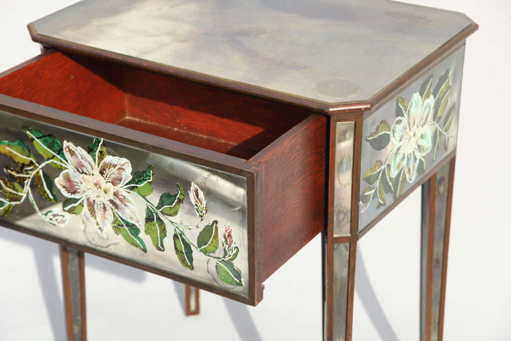 Pair of Mirrored Églomisé  End Tables 3