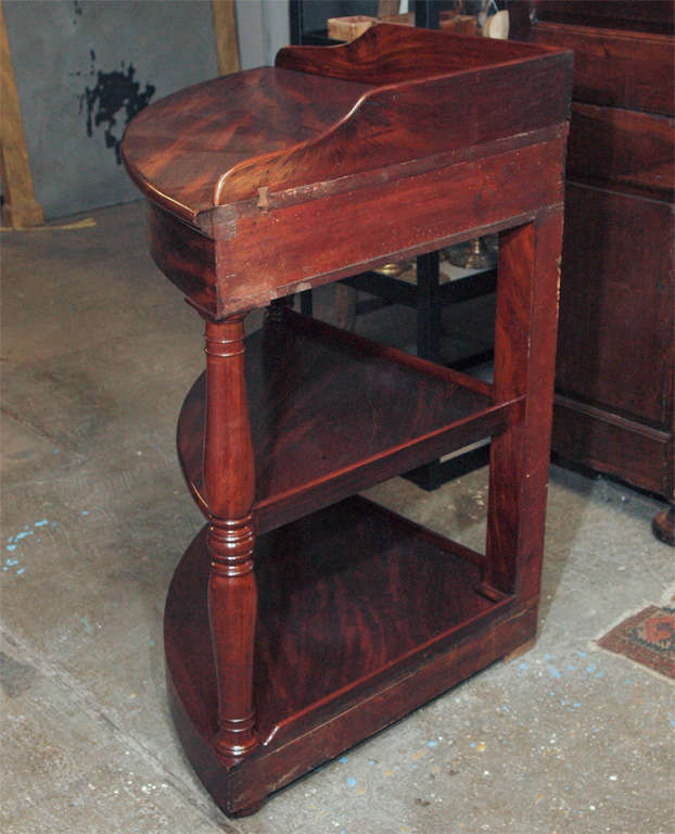 Early 19th century French mahogany corner etagere, possibly Colonial, circa 1820