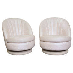 Vintage Pair of Milo Baughman Swivel Chairs