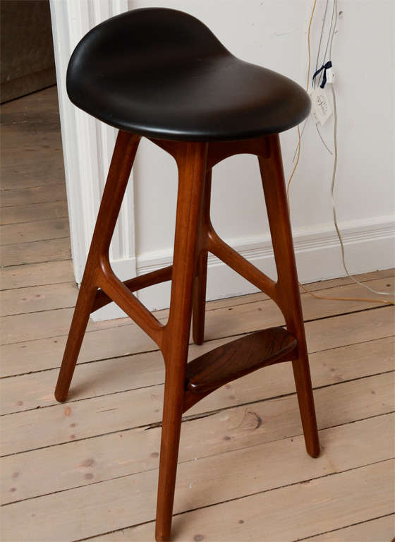 Set of 4 Erik Buck Rosewood carved danish modern bar stools in mint condition!