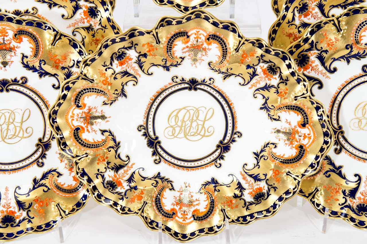 Britannique Service à dessert Royal Crown Derby « Imari » de 16 pièces avec or en vente